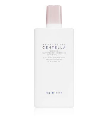 Солнцезащитный крем с матовым финишем SKIN1004 Madagascar Centella Poremizing Velvet Finish 50ml