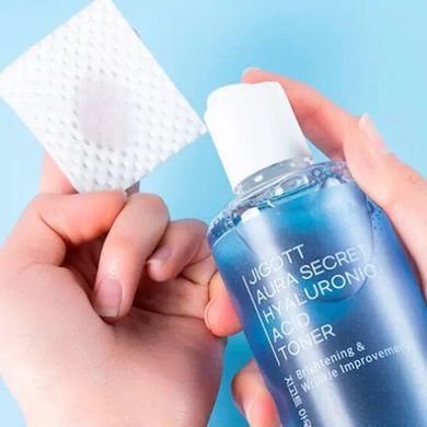 Увлажняющий тонер с гиалуроновой кислотой Jigott Aura Secret Hyaluronic Acid Toner 300ml