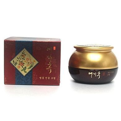 Антивозрастной крем с экстрактом красного женьшеня Bergamo Yezihu Cream 50ml