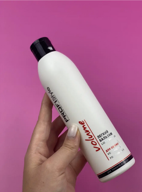 Легкий бальзам VOLUME "Для объема" Profi Style 250 мл